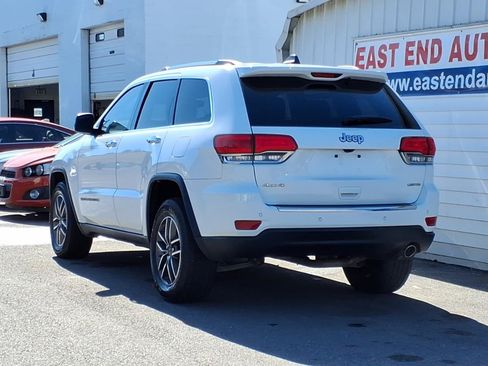 Used 2019 Jeep Grand Cherokee Limited AWD/4WD image 3