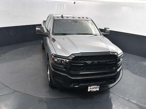 Used 2024 RAM 3500 Tradesman w/ Snow Chief Group image 33
