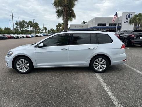 Used 2019 Volkswagen Golf S AWD/4WD image 11