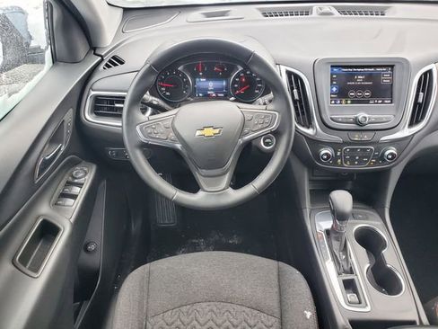 Certified 2024 Chevrolet Equinox LT image 17