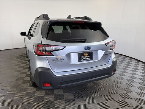 New 2025 Subaru Outback Onyx Edition image 8