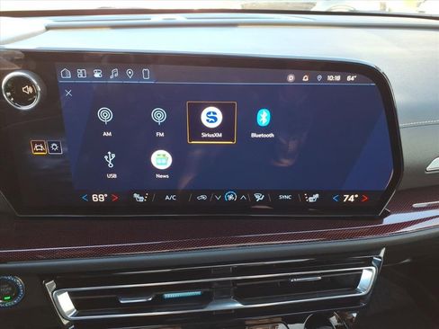 Used 2026 Chevrolet Traverse Z71 w/ Driver Confidence Package image 22