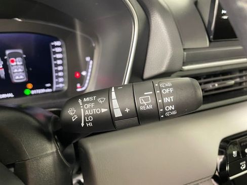 Certified 2025 Honda Pilot Elite image 13