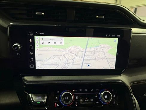 Certified 2025 GMC Sierra 2500 AT4 w/ AT4 Premium Plus Package image 17