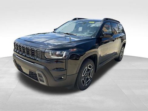 New 2026 Jeep Cherokee Laredo AWD/4WD image 3