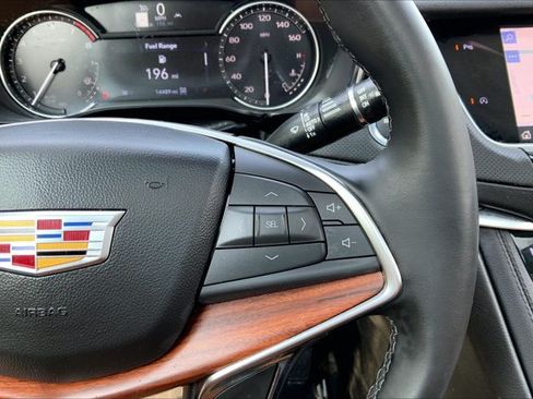Used 2025 Cadillac XT5 Premium Luxury w/ LPO, Floor Liner Package AWD/4WD image 19