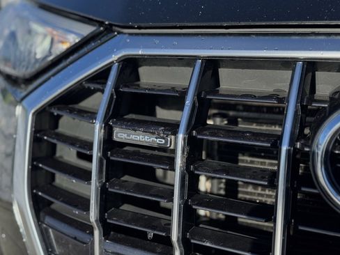 Used 2021 Audi Q3 2.0T Premium w/ Convenience Package image 5