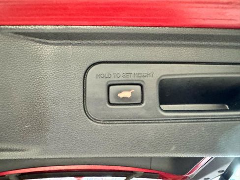 Used 2025 Honda Pilot EX-L image 29