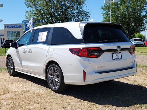 Certified 2026 Honda Odyssey Touring image 3