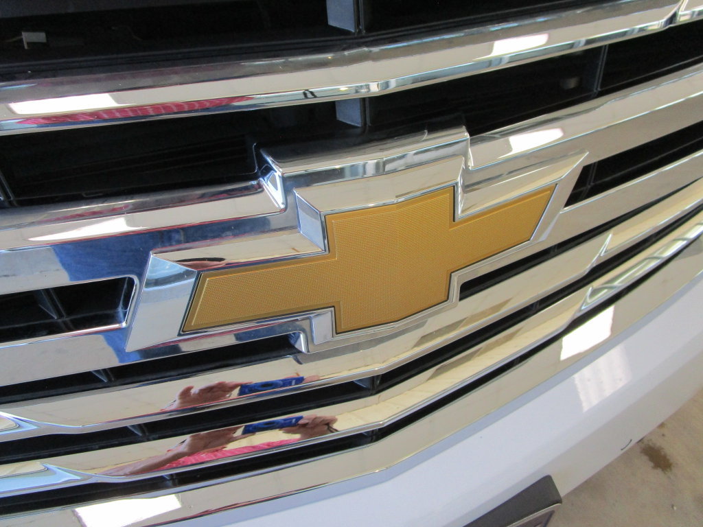 Used 2018 Chevrolet Tahoe LT w/ Off-Road Package AWD/4WD image 16