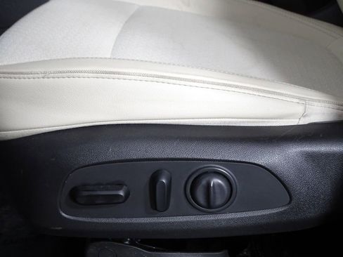 Used 2020 Buick Encore GX Select image 14