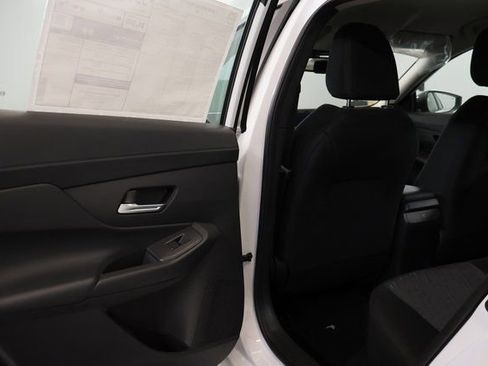 New 2026 Nissan Sentra SV w/ SV Convenience Package FWD image 24
