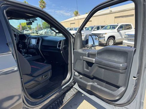 Used 2016 Ford F150 XLT w/ Equipment Group 302A Luxury AWD/4WD image 18