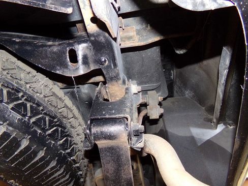 Used 2004 Ford Explorer Sport Trac 4x4 image 89