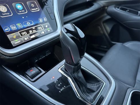 Used 2023 Subaru Outback Limited image 18