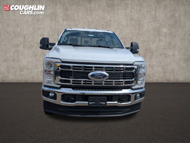 New 2026 Ford F350 XL w/ XL Chrome Package AWD/4WD image 2