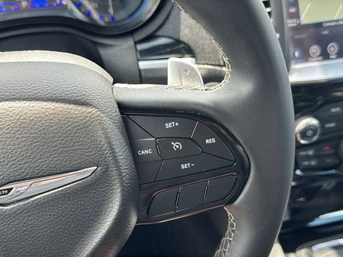 Used 2023 Chrysler 300 S RWD image 26