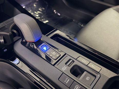 Used 2024 Toyota Prius Prime FWD image 26