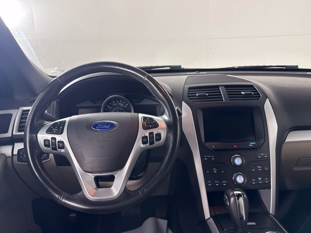 Used 2013 Ford Explorer XLT FWD image 27