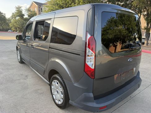 Used 2018 Ford Transit Connect XL FWD image 5