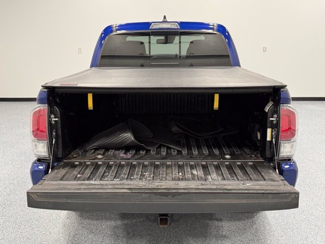 Used 2023 Toyota Tacoma TRD Sport w/ Technology Package AWD/4WD image 8