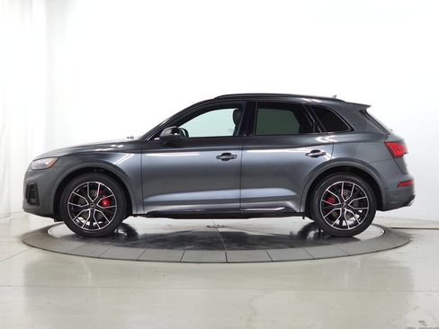 Used 2021 Audi SQ5 Prestige w/ Prestige Package AWD/4WD image 2