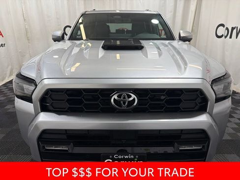Used 2026 Toyota 4Runner TRD Sport Premium AWD/4WD image 2
