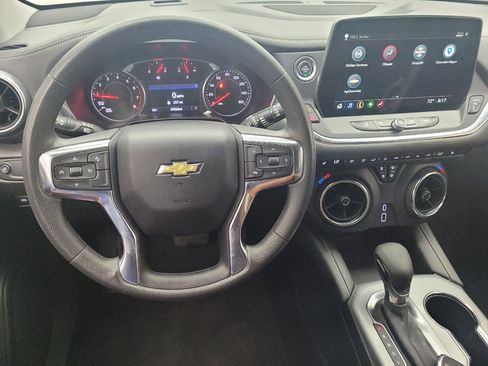 Used 2025 Chevrolet Blazer LT FWD image 22