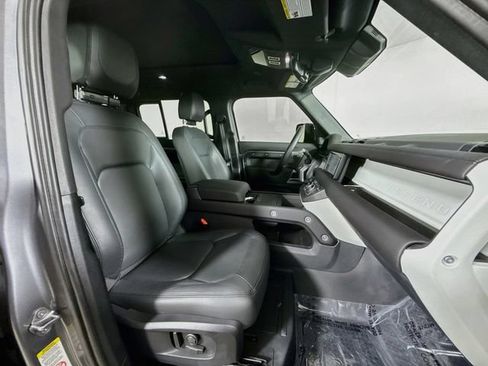 Certified 2024 Land Rover Defender 110 S AWD/4WD image 30