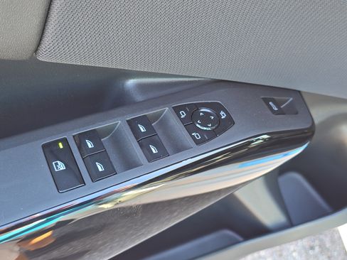 New 2026 BMW X3 xDrive30 w/ Premium Package image 19