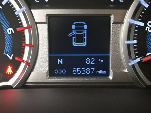 Used 2015 Toyota 4Runner Trail AWD/4WD image 13