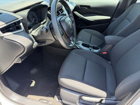 Used 2023 Toyota Corolla LE FWD image 15
