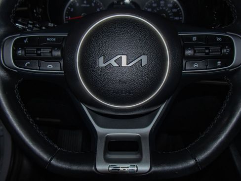 Used 2023 Kia K5 GT-Line AWD/4WD image 12