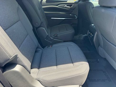 New 2026 Chevrolet Traverse LT FWD image 10