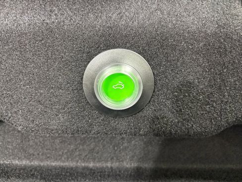 Used 2024 Mercedes-Benz SL 55 AMG 4MATIC image 36