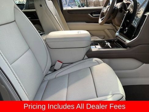 New 2026 GMC Yukon XL Denali w/ Sun & Power Step Package AWD/4WD image 20