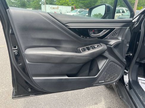Used 2020 Subaru Outback Limited AWD/4WD image 13