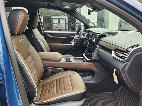 New 2026 GMC Acadia Denali Ultimate image 43