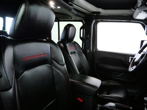 Used 2020 Jeep Gladiator Rubicon AWD/4WD image 13