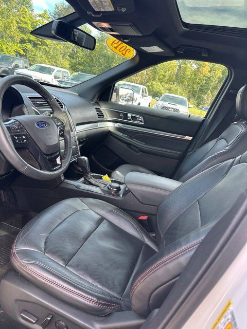 Used 2019 Ford Explorer Sport w/ Equipment Group 401A AWD/4WD image 11