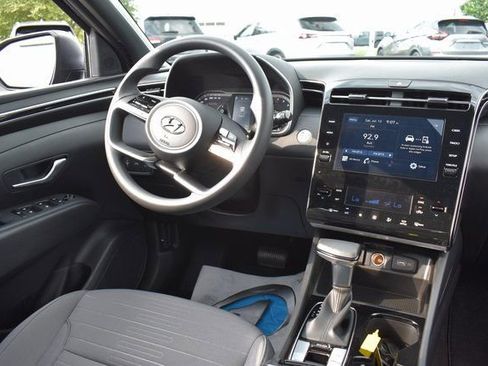 Used 2024 Hyundai Santa Cruz SEL FWD image 16