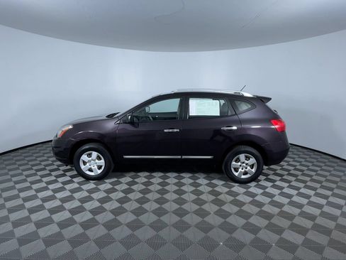Used 2014 Nissan Rogue S w/ Convenience Package AWD/4WD image 5
