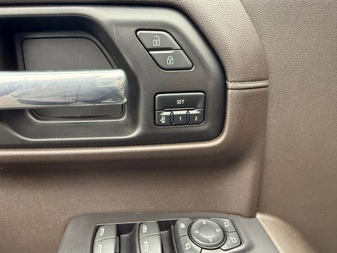 Used 2021 GMC Sierra 1500 SLT w/ SLT Premium Package image 26