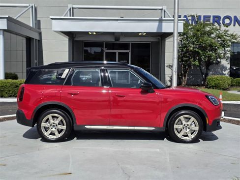 Used 2025 MINI Cooper Countryman S image 40