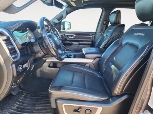 Used 2019 RAM 1500 Laramie image 9