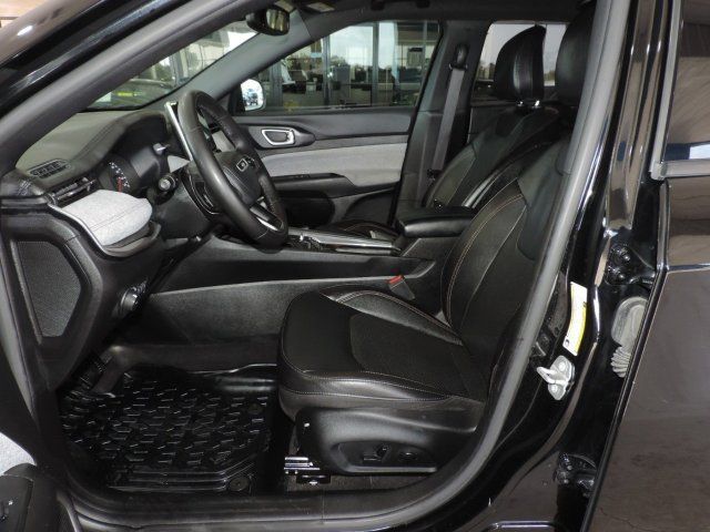 Used 2023 Jeep Compass Latitude AWD/4WD image 22