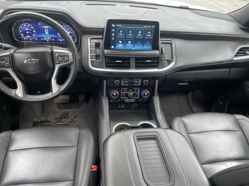 Used 2023 Chevrolet Suburban Z71 image 15
