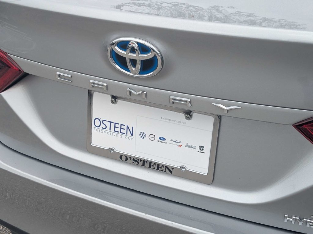 Used 2022 Toyota Camry XLE FWD image 15