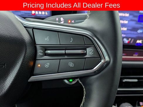 Used 2024 Chevrolet Traverse Z71 w/ LPO, Floor Liner Package AWD/4WD image 28