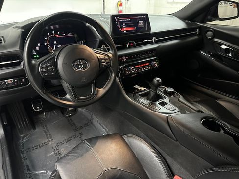 Used 2025 Toyota Supra Premium w/ Driver Assist Package RWD image 13
